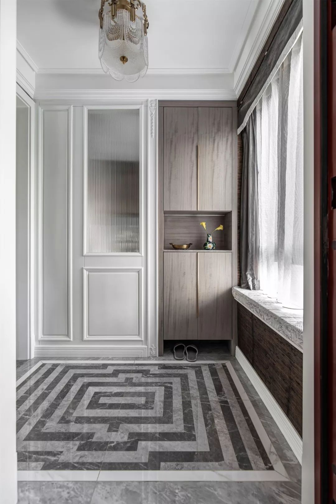 美式輕奢風格家裝設計室內裝修效果圖-玄關 美式輕奢風格家裝設計室內裝修效果圖-玄關