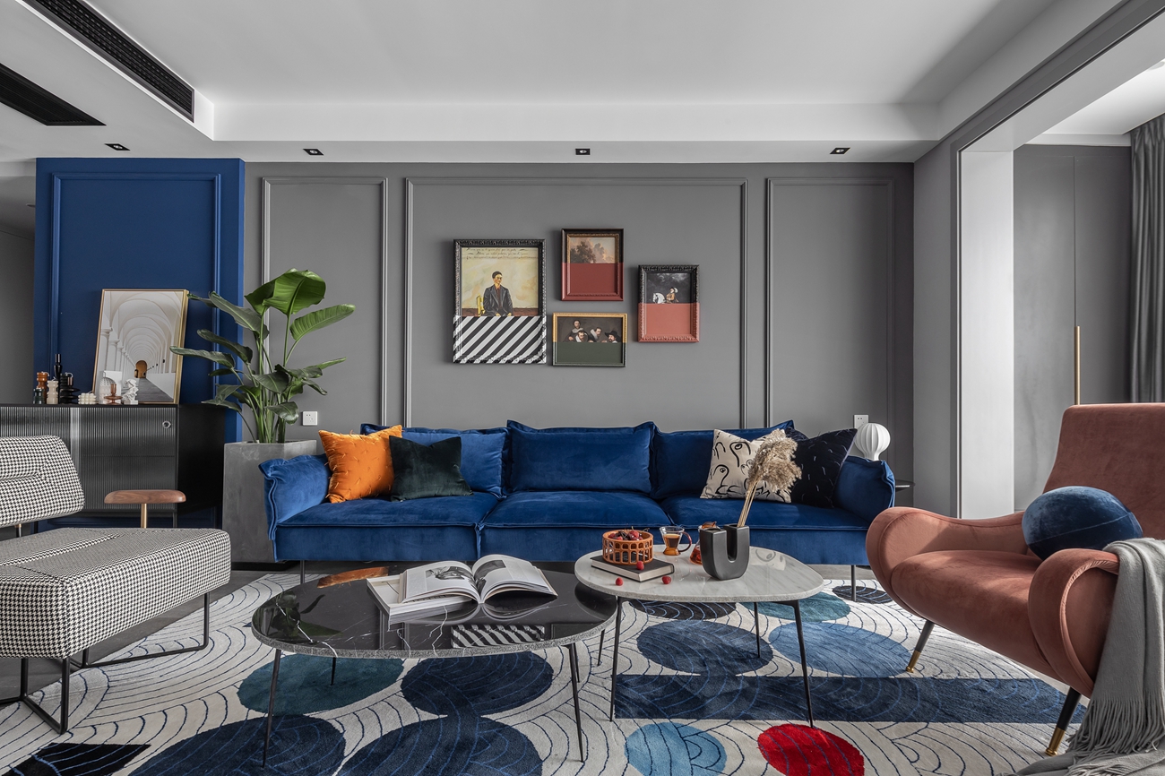 多元混搭輕奢風格室內家裝案例效果圖-客廳 多元混搭輕奢風格室內家裝案例效果圖-客廳