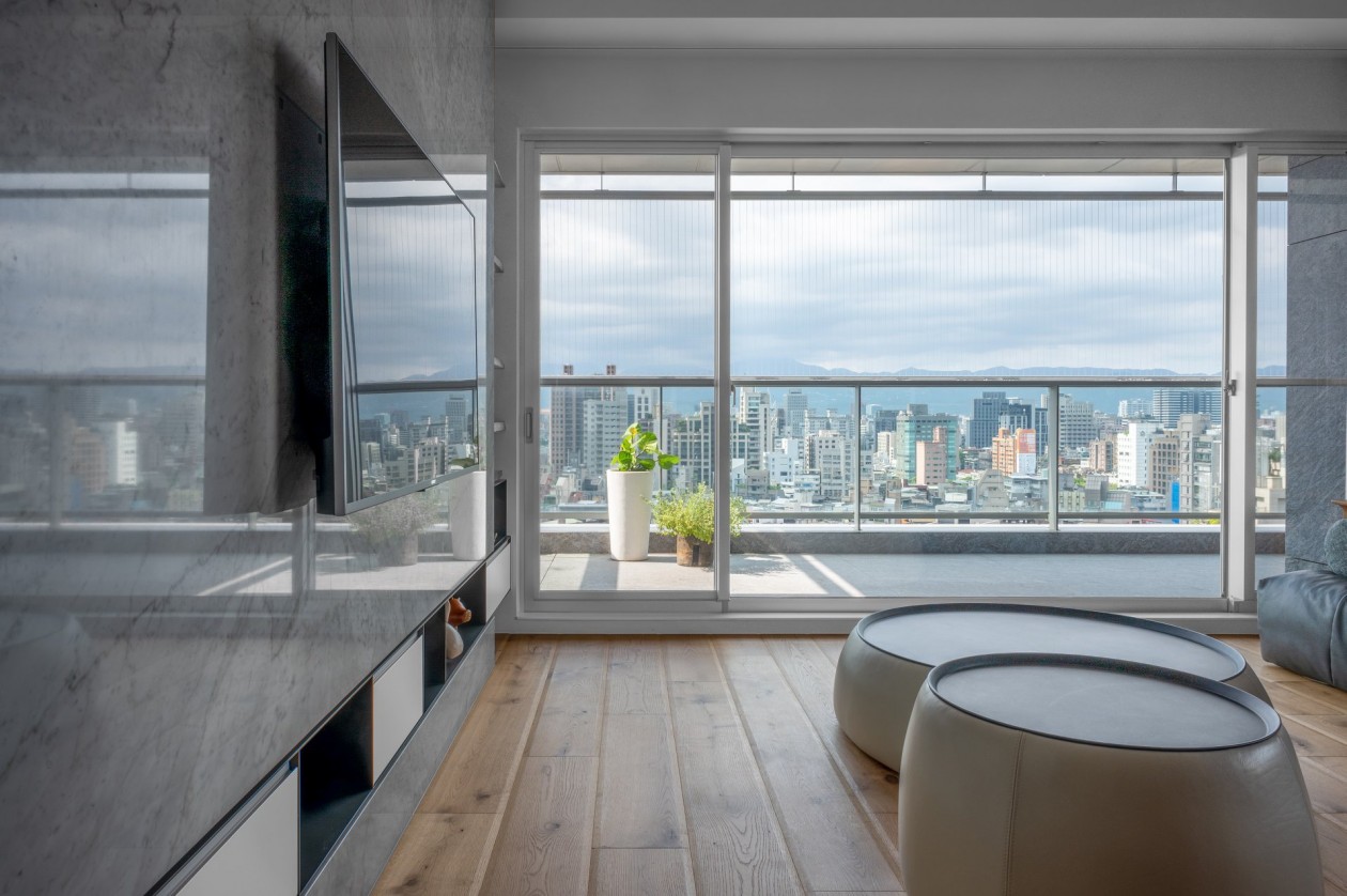 高級黑白灰現代簡約風格室內裝修設計-客廳落地窗 高級黑白灰現代簡約風格室內裝修設計-客廳落地窗