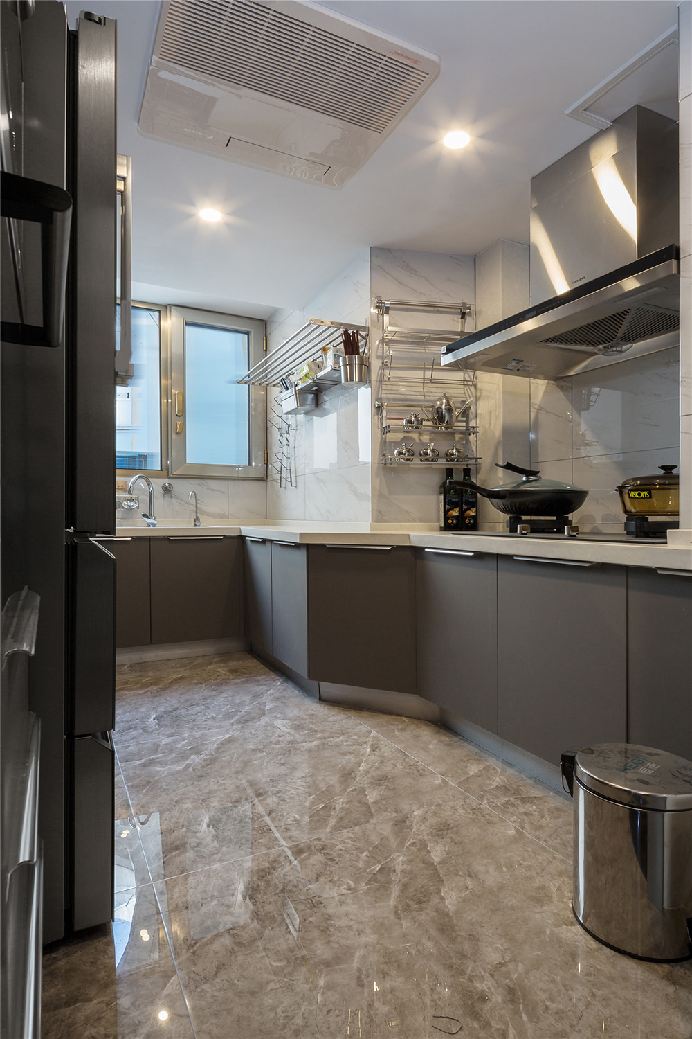 國悅九曲灣三居160平米輕奢風格室內(nèi)裝修案例-廚房 國悅九曲灣三居160平米輕奢風格室內(nèi)裝修案例-廚房