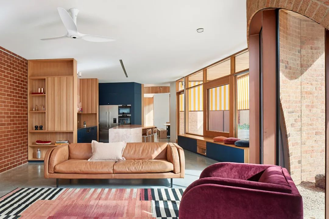 佛山裝修公司歐式風格別墅裝修效果圖-客廳 佛山裝修公司歐式風格別墅裝修效果圖-客廳