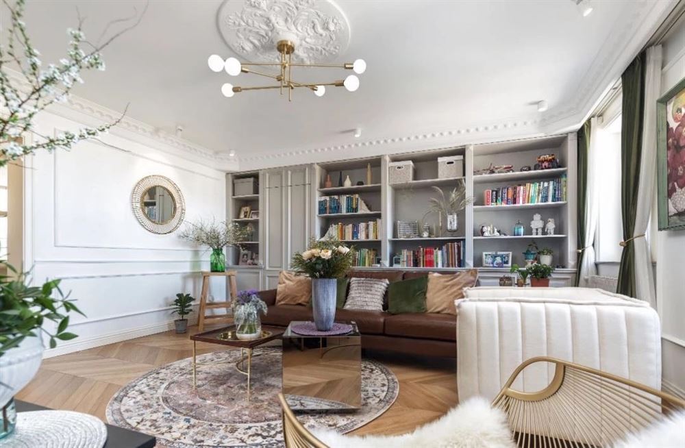 江門市鶴山堅美園歐式風格三居室裝修案例