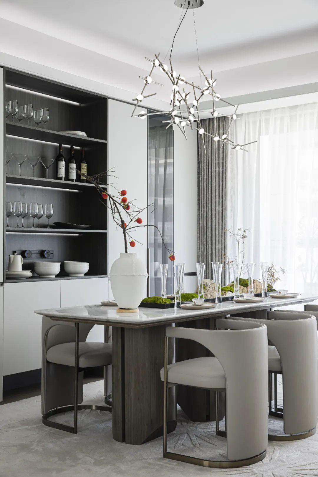 現(xiàn)代簡(jiǎn)約風(fēng)格室內(nèi)設(shè)計(jì)家裝案例-餐廳 現(xiàn)代簡(jiǎn)約風(fēng)格室內(nèi)設(shè)計(jì)家裝案例-餐廳