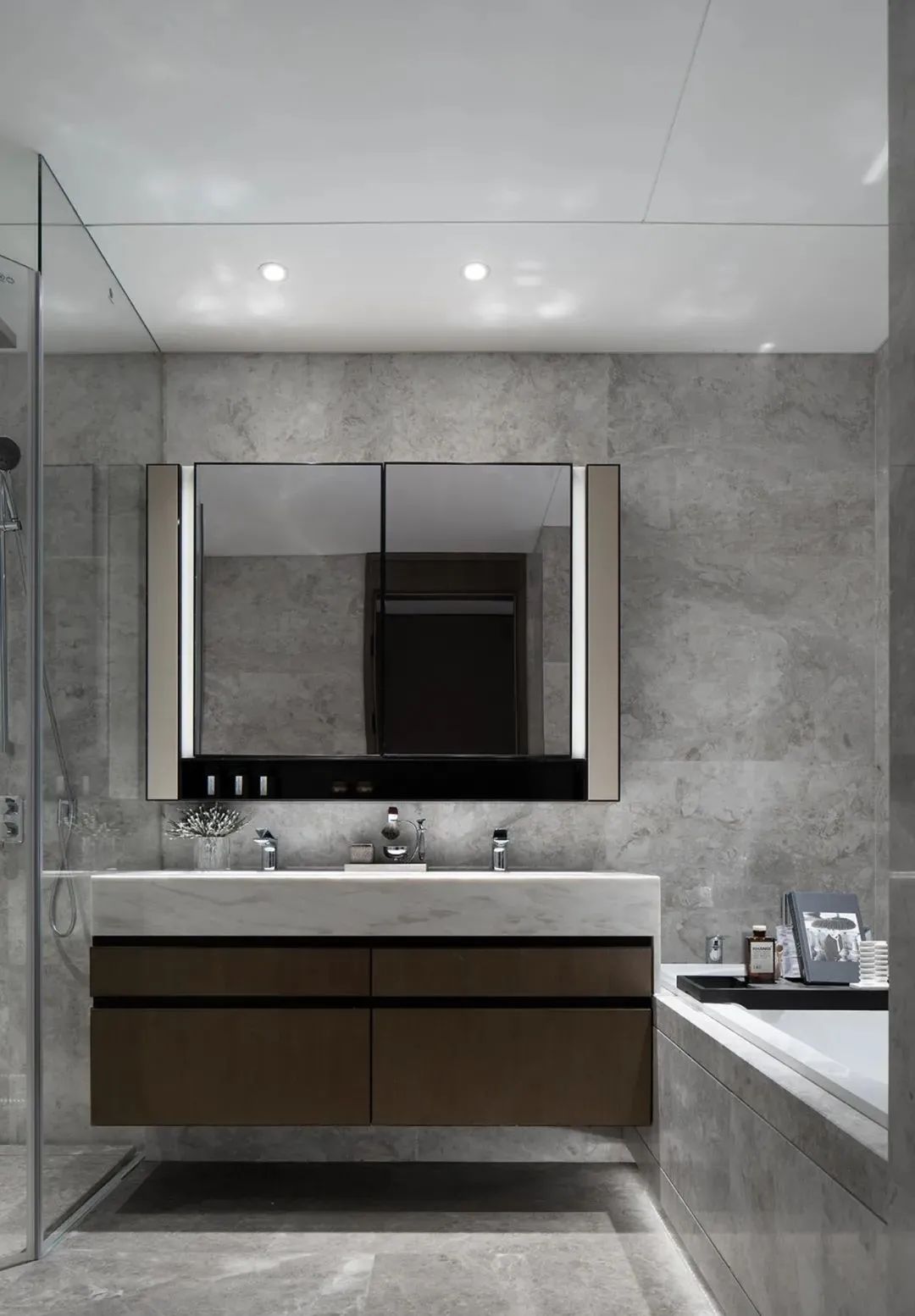 現代簡約風格室內設計家裝案例-衛生間 現代簡約風格室內設計家裝案例-衛生間