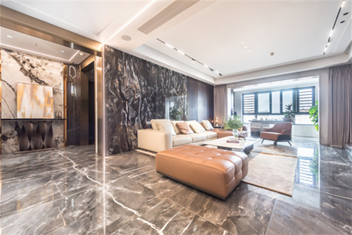 海口市南國威尼斯城輕奢風格四居室裝修案例