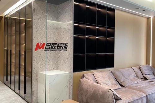 柳州市華潤凱旋門現代簡約風格三居室裝修案例